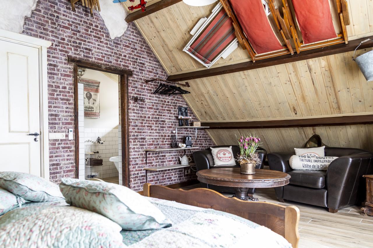 De Vrolijcke Bosmuis Bed & Breakfast Bergeijk Exterior photo